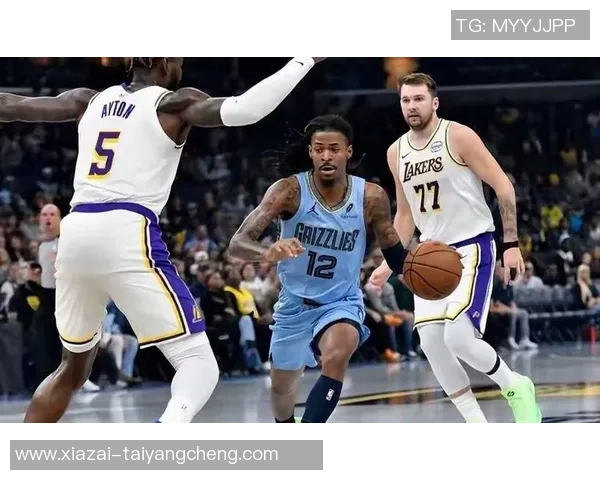 考辛斯盛赞华子与莫兰特组合完美契合展现篮球新风貌